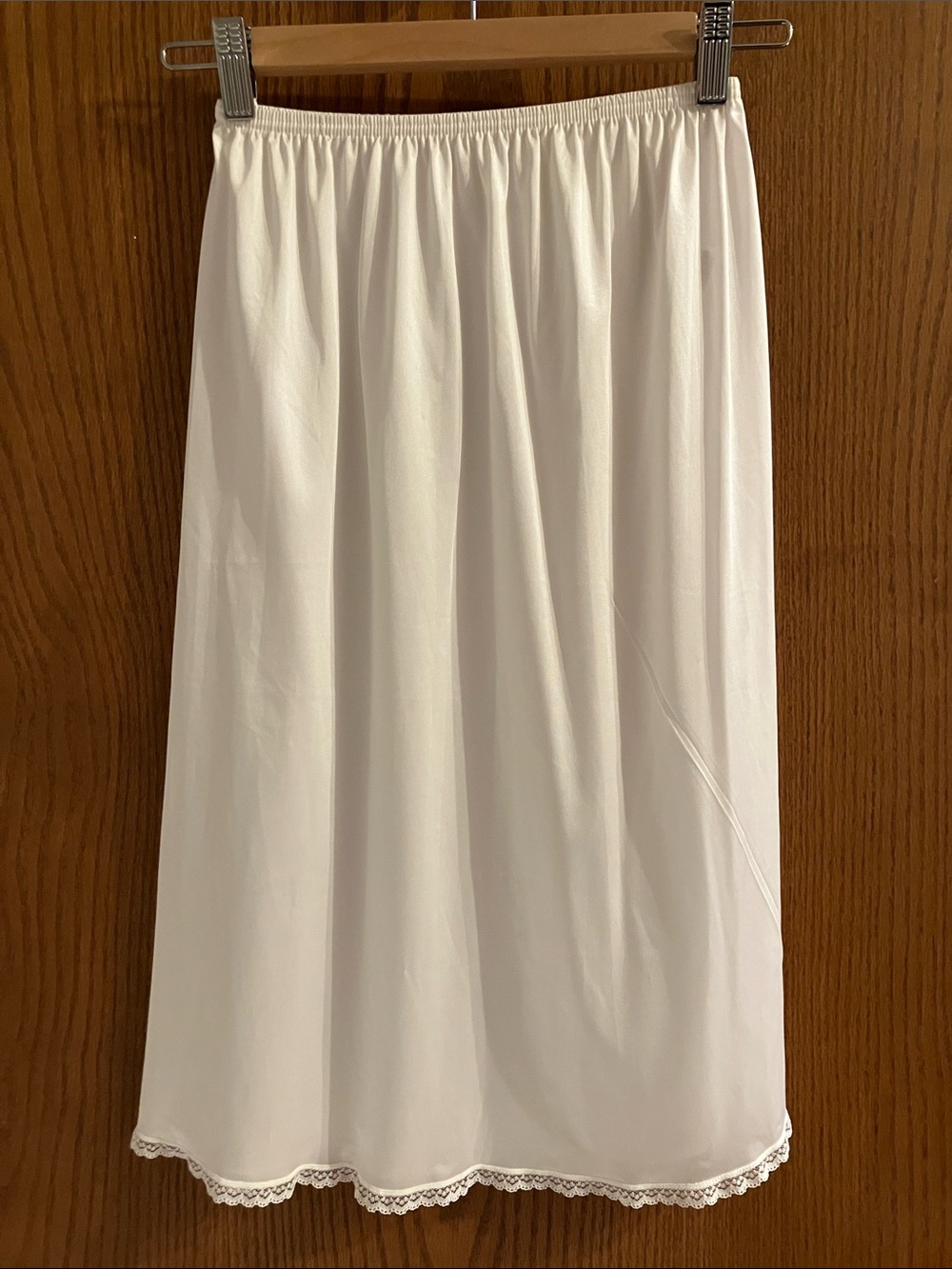EUC Vintage Vanity Fair slip/skirt | Size 24